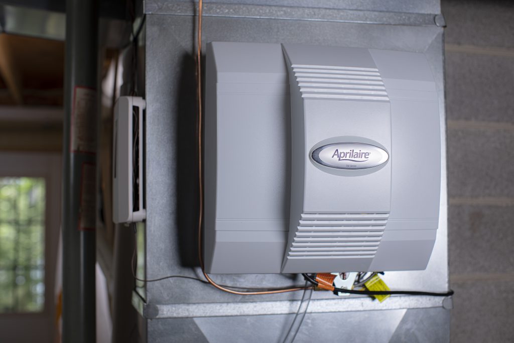 Aplril Aire Humidifier by Dave Jones