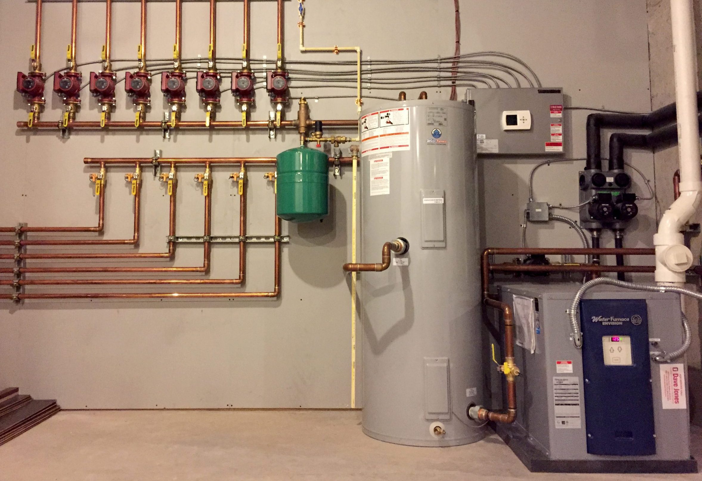 geothermal pipe installation