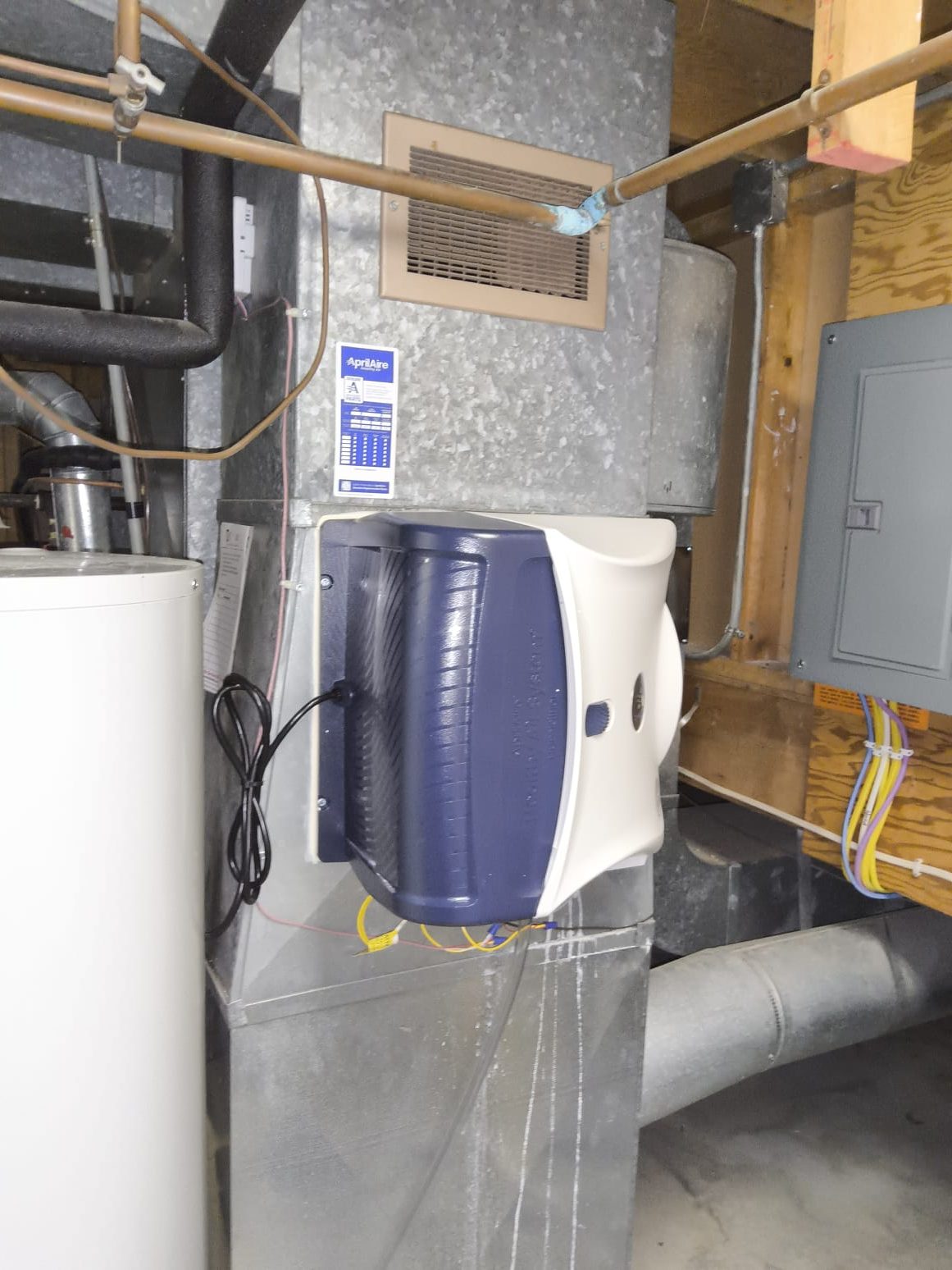Dave Jones Installed Aprile Aire whole home humidifier